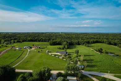 32631 W 146th St, Excelsior Springs, MO 64024 - photo 2