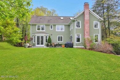 23 Chapel Ln Greenwich CT-small-099-100-