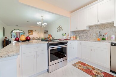 5730 Fernley Dr E unit 610, West Palm Beach, FL 33415 - photo 3