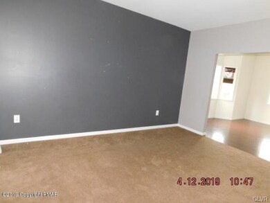 2782 Rising Hill Dr, Stroudsburg, PA 18360 - photo 6