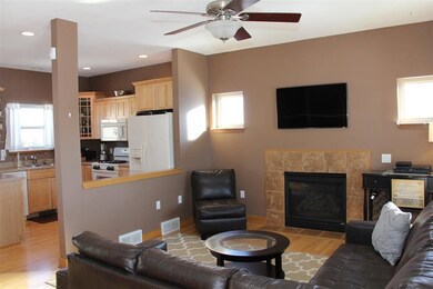 5200 Teaberry Ln, Fitchburg, WI 53711 - photo 2