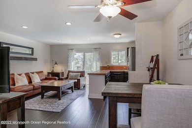 30 Lorenzo Ct, Matawan, NJ 07747 - photo 3