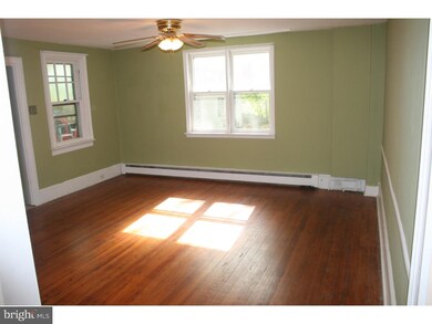 133 W 6th St, Lansdale, PA 19446 - photo 3