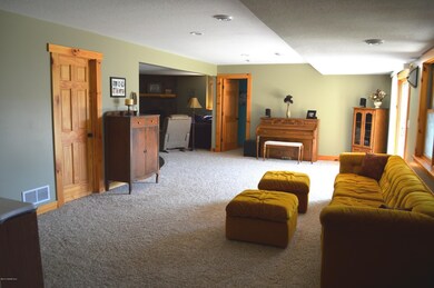 Family Room 1