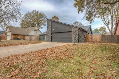 8315 E 107th Place, Tulsa, OK 74133 - photo 3