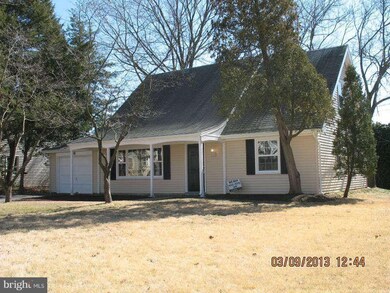 2419 Kinderbrook Ln, Bowie, MD 20715 - photo 2