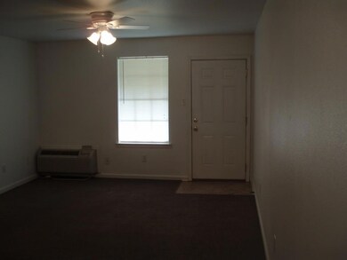 1050 Cousin St unit D, Slidell, LA 70458 - photo 4