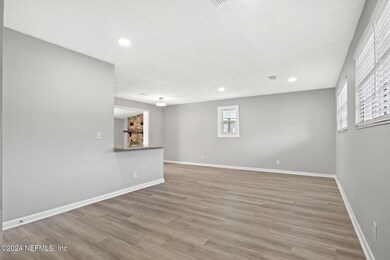 3807 Freel Rd, Jacksonville, FL 32210 - photo 5