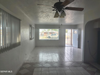 4908 Blue Ridge Cir, El Paso, TX 79904 - photo 7