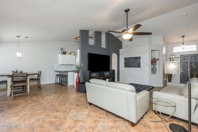 7) GREAT ROOM