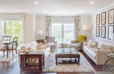 132 N Water St unit 202, Batavia, IL 60510 - photo 3