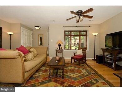 9 Garrison Place, Newtown, PA 18940 - photo 3