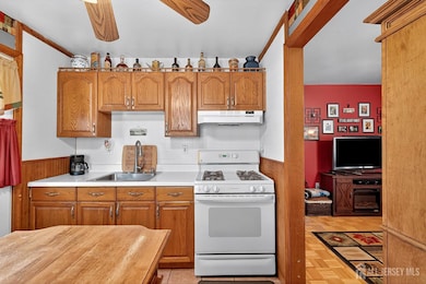 745 Cliffwood Ave, Keyport, NJ 07735 - photo 4