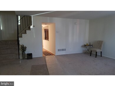 425 Colonial Dr, East Greenville, PA 18041 - photo 5