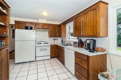 1735 SW Gails Ave, Chehalis, WA 98532 - photo 7