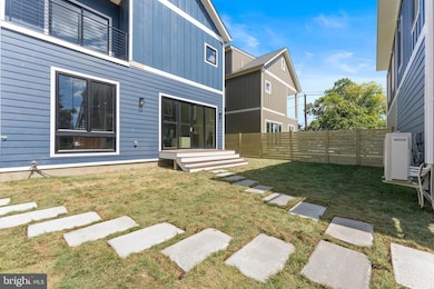 1235 Franklin St NE, Washington, DC 20017 - photo 4