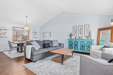 9204 White Oaks Trail, Champlin, MN 55316 - photo 3