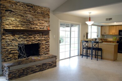 Open Kitchen