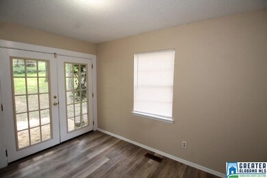 721 Country View Ct, Birmingham, AL 35215 - photo 5
