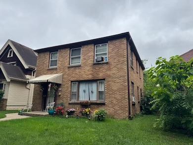 3287 N 49th St unit 3289, Milwaukee, WI 53216 - photo 2