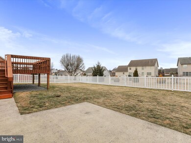 337 Martina Dr, Chambersburg, PA 17201 - photo 4