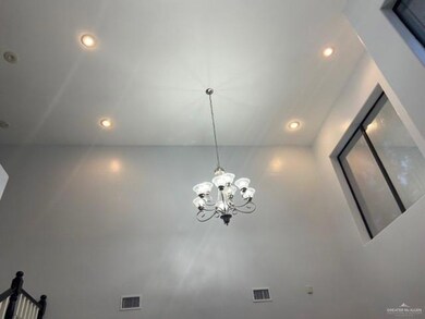 407 S Woodland Dr, Pharr, TX 78577 - photo 7