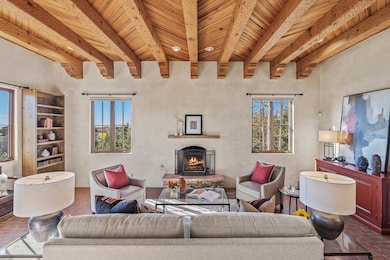 42 E Via Plaza Nueva, Santa Fe, NM 87507 - photo 5