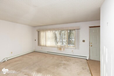 05-IMG_2585_Living Room_SSW