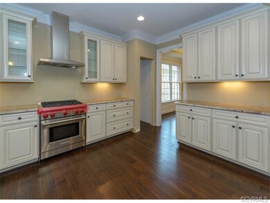 Photo of similar floorplan.
