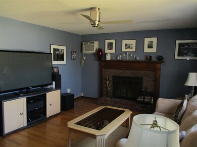 106 Fawn Ln, Nashua, NH 03064 - photo 4