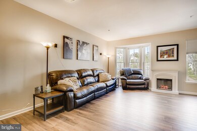 1607 Horsedrawn Ct, Severn, MD 21144 - photo 2