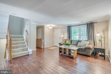 13837 Fount Beattie Ct, Centreville, VA 20121 - photo 5