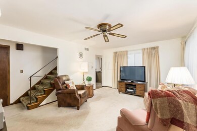 1288 Carbone Dr, Columbus, OH 43224 - photo 3