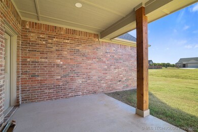 849 Beretta Blvd, Durant, OK 74701 - photo 5