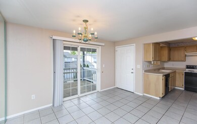 514 Village Dr unit 6, Central Point, OR 97502 - photo 7