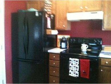 41 Hobart Ln, Rockland, MA 02370 - photo 2