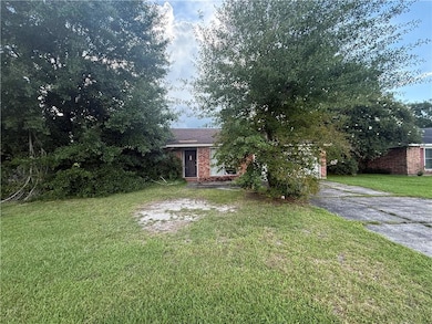 112 Boswells Dr, Slidell, LA 70458 - photo 2