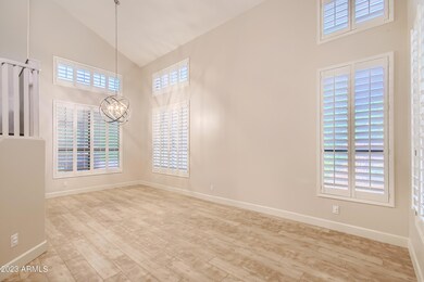 09 Living Room-2