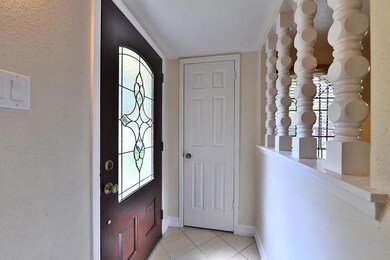 2206 Deerhurst Ln, Houston, TX 77088 - photo 2