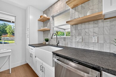 4030 Woodshire St, Houston, TX 77025 - photo 6