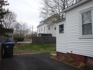 41 Ophelia St, Providence, RI 02909 - photo 5
