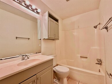 1322 Southport Dr unit C, Austin, TX 78704 - photo 5