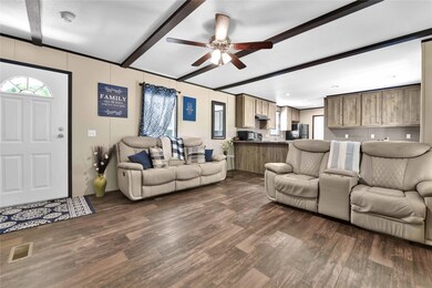 10350 Daw Collins Rd, Cleveland, TX 77328 - photo 5