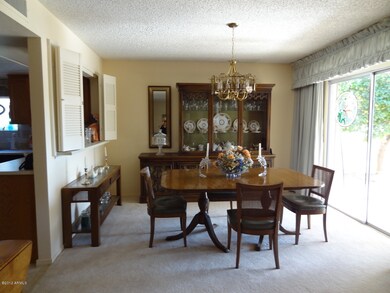Formal Dining