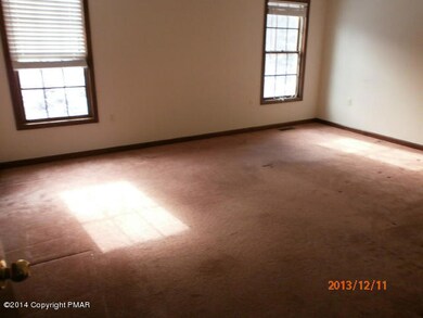 213 Dryden Rd, Stroudsburg, PA 18360 - photo 4