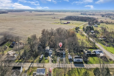 8890 Lancaster Thornville Rd NE, Pleasantville, OH 43148 - photo 3