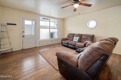 132 S South Main St St, Schoharie, NY 12035 - photo 4