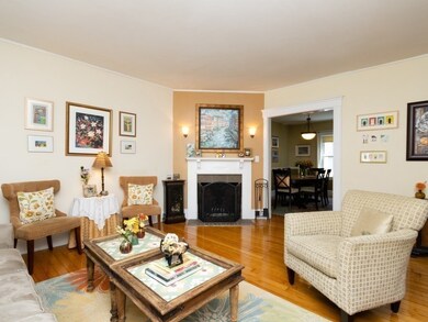 9 Delmore Rd, Newton Highlands, MA 02461 - photo 7