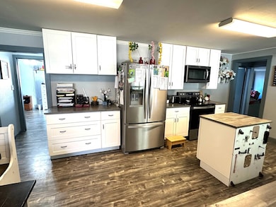 943 S H St, Lakeview, OR 97630 - photo 3