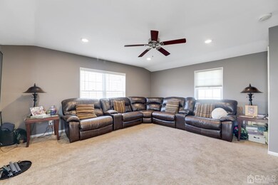 171 Zwolak Ct, South Plainfield, NJ 07080 - photo 6